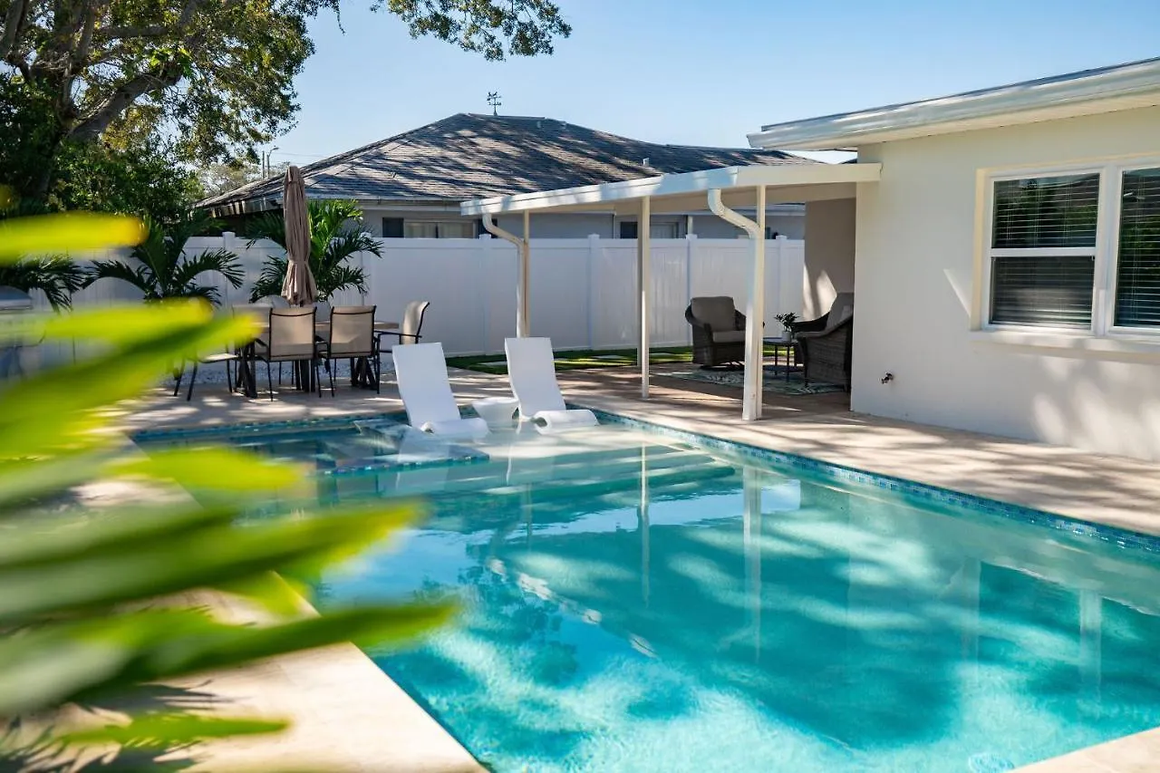 Holiday home Heated Pool Hot Tub Clearwater & Dunedin Pet Friendly United States