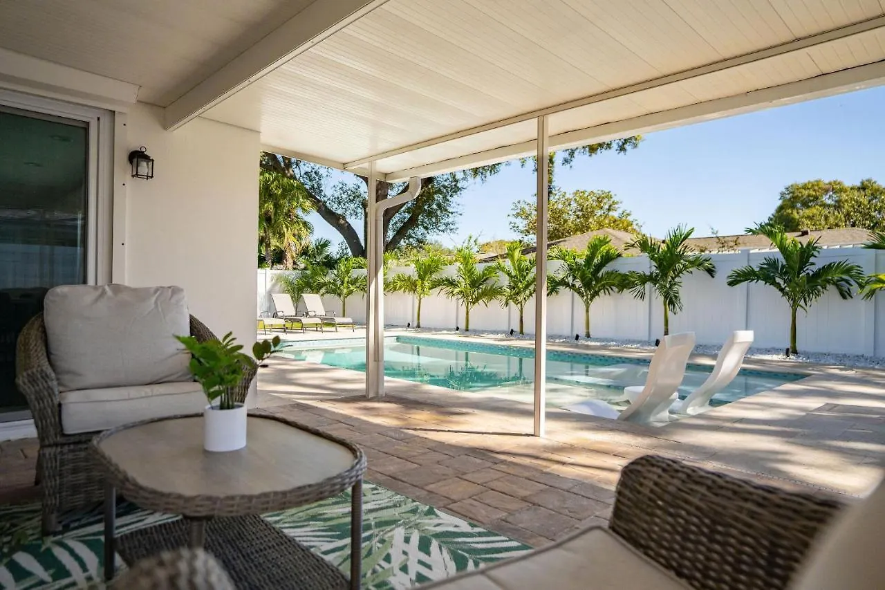 Heated Pool Hot Tub Clearwater & Dunedin Pet Friendly United States