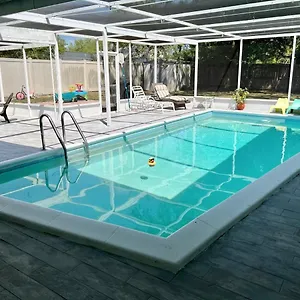 Holiday home Heated Pool Near Beach, Clearwater